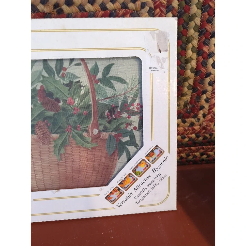 NOS The Universal Kitchen Board Multiple uses ,Safety Glass, Holiday Basket